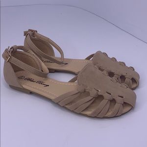 New blueberry tan sandals